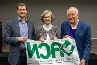 photo of Bob and Jan Archer with ACN Director Craig Hovey